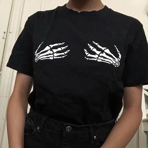Black Skull Hands Short Sleeve T-shirt
